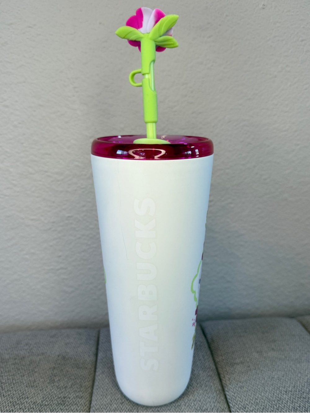 Starbucks Floral Tumbler Bottle, With Flower Straw Topper, 24oz - Picture 6 of 16